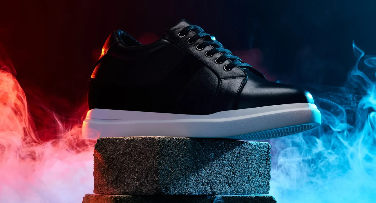 Elevator shoes
